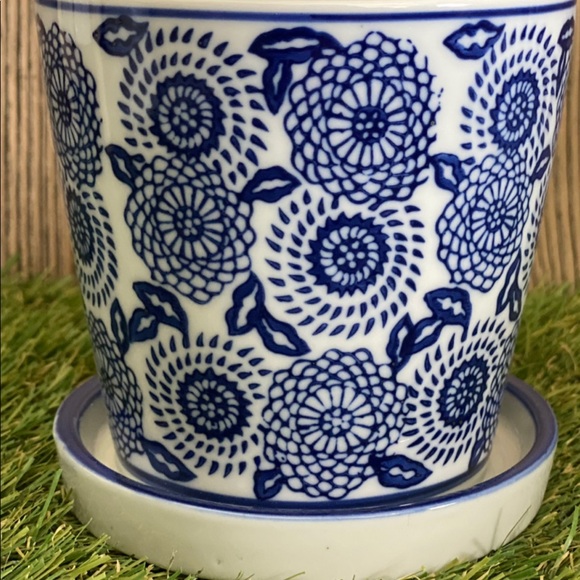 Other - Blue Vintage Flower Ceramic Planter Pot